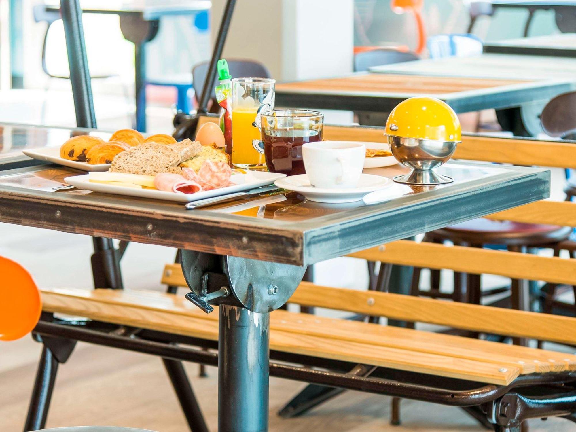 Ibis Styles Sallanches Pays Du Mont-Blanc Екстер'єр фото